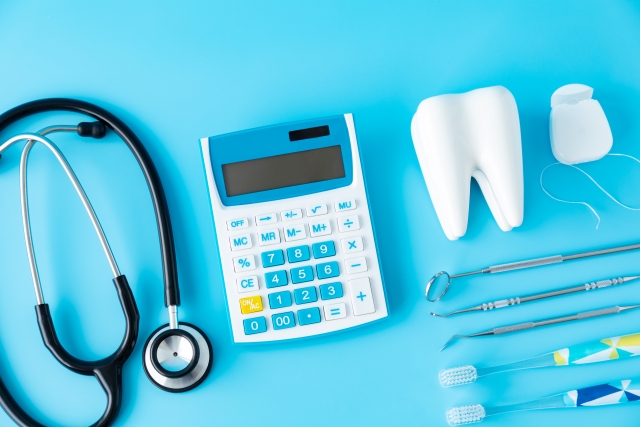 歯の治療のコストダウンの秘訣は、早く始めること